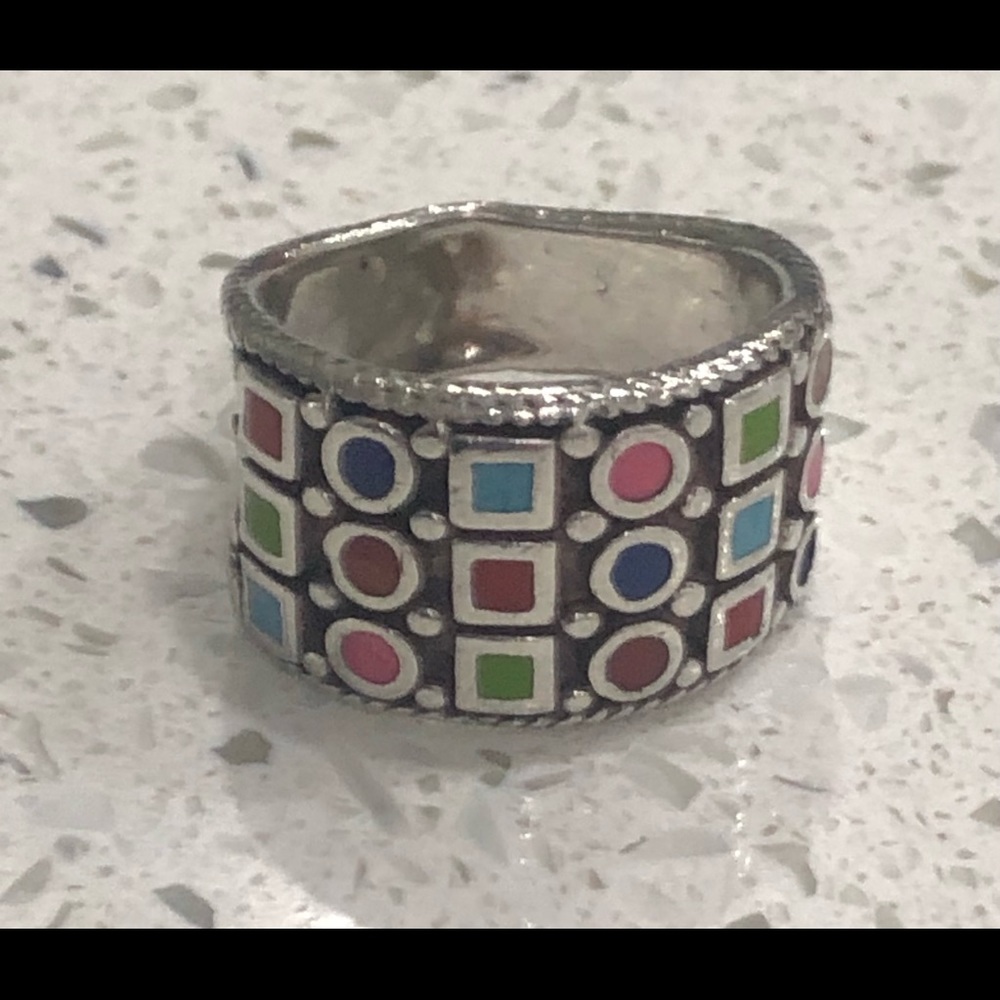 Sterling silver ring w/multicolored stones; size 7.
